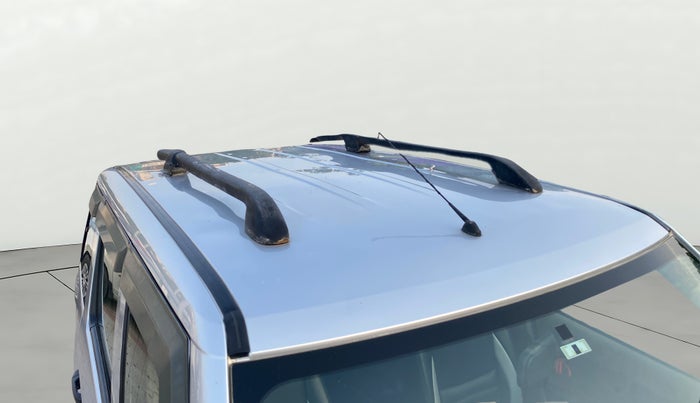 2016 Mahindra TUV300 T4, Diesel, Manual, 91,399 km, Roof