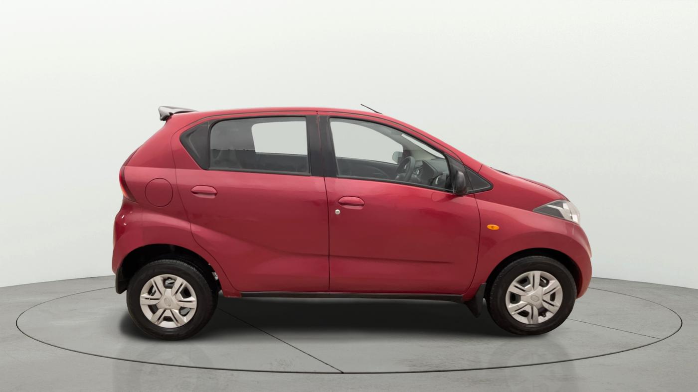 2017 Datsun Redi Go S 1.0, Petrol, Manual, 45,763 km, Right Side View