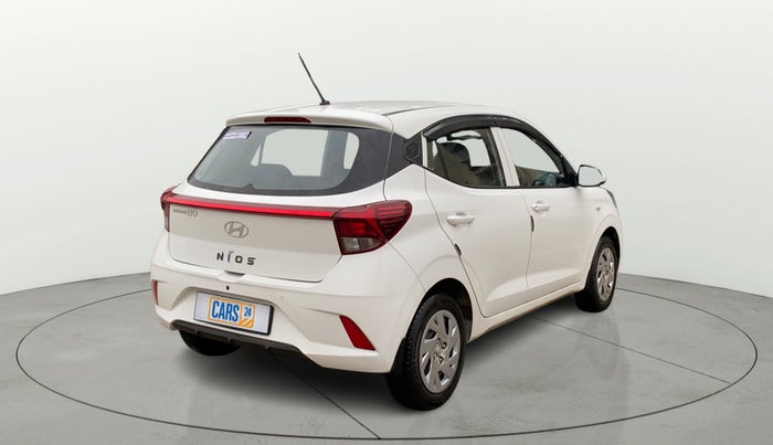 2023 Hyundai GRAND I10 NIOS MAGNA 1.2 KAPPA VTVT, Petrol, Manual, 26,089 km, Right Back Diagonal