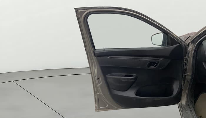 2018 Renault Kwid RXL, Petrol, Manual, 51,089 km, LHS Front Door