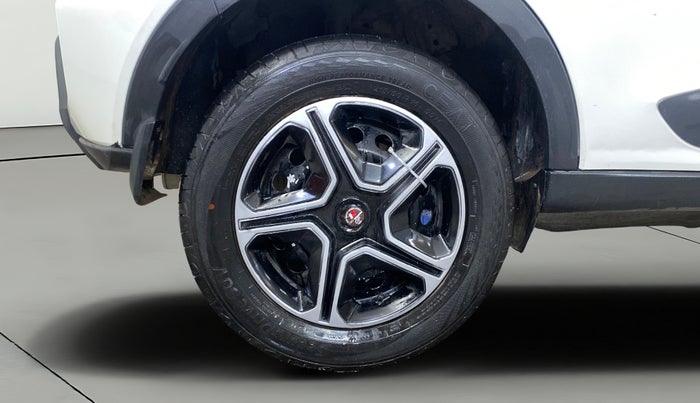 2022 Tata NEXON XE PETROL, Petrol, Manual, 44,218 km, Right Rear Wheel