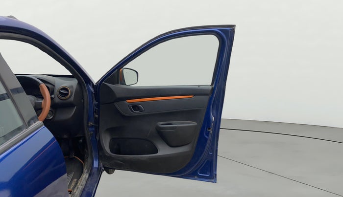 2018 Renault Kwid CLIMBER 1.0, Petrol, Manual, 66,562 km, RHS Front Door