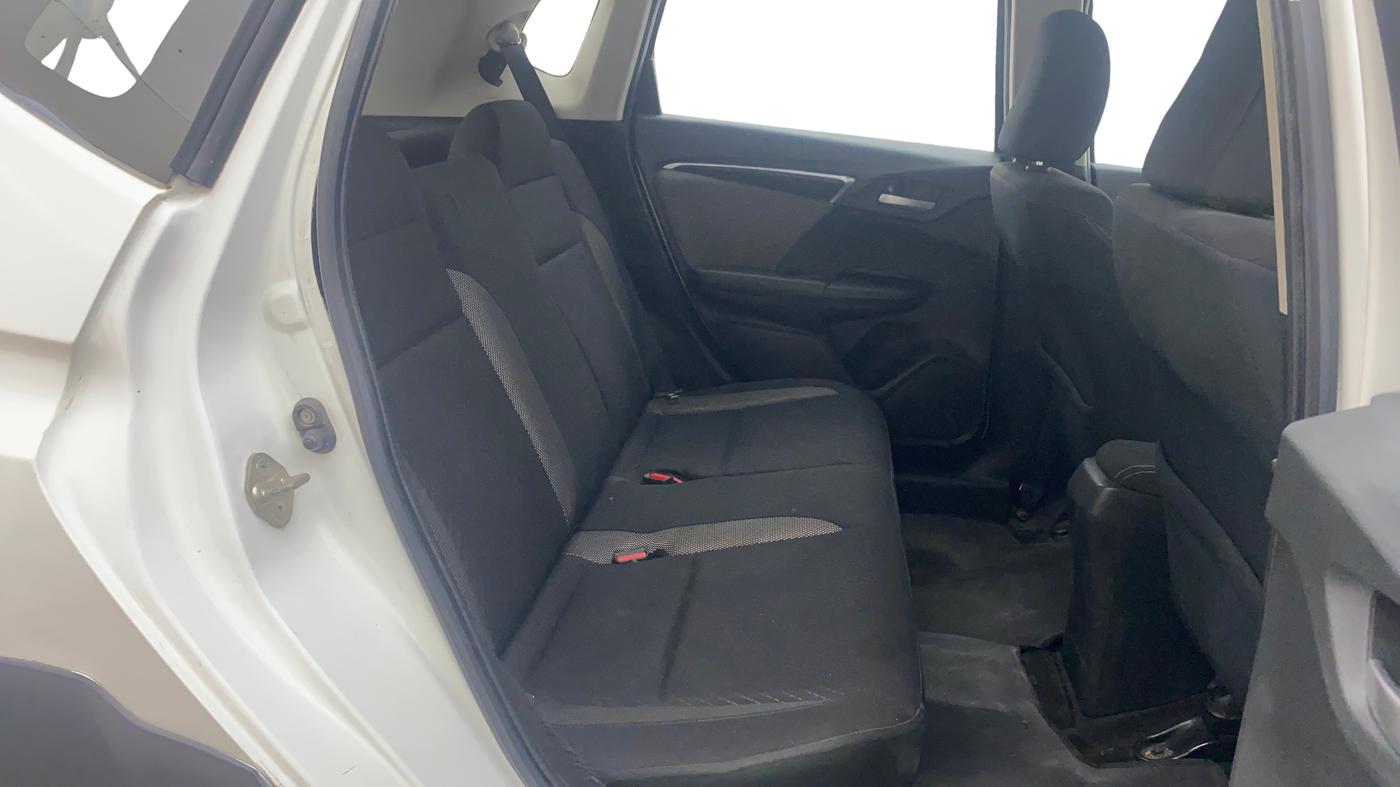 2019 Honda WR-V 1.5L I-DTEC VX MT, Diesel, Manual, 1,29,794 km, Right Side Rear Door Cabin