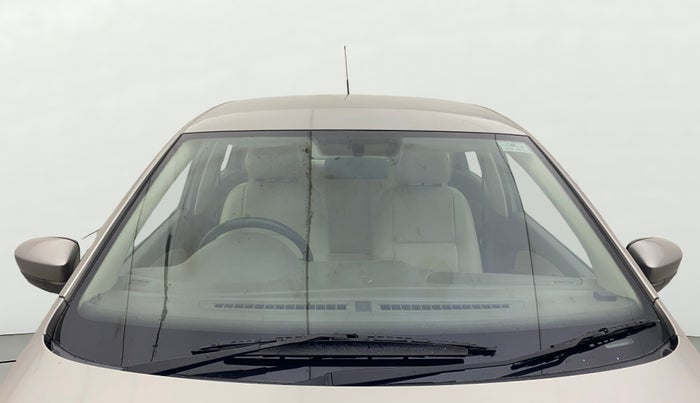 2012 Skoda Rapid ELEGANCE 1.6 TDI CR MT, Diesel, Manual, 72,503 km, Front Windshield