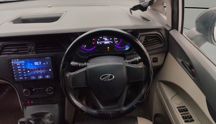 2018 Mahindra MARAZZO M2 7STR, Diesel, Manual, 85,222 km, Steering Wheel Close Up