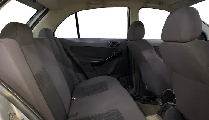 2016 Tata Bolt XM REVOTRON, Petrol, Manual, 37,267 km, Right Side Rear Door Cabin