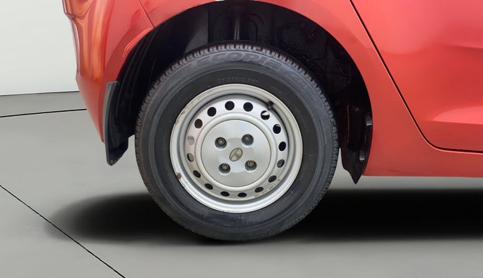 2021 Tata ALTROZ XM PETROL, Petrol, Manual, 34,578 km, Right Rear Wheel