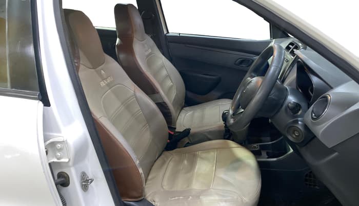 2016 Renault Kwid RXT 1.0, Petrol, Manual, 94,466 km, Right Side Front Door Cabin