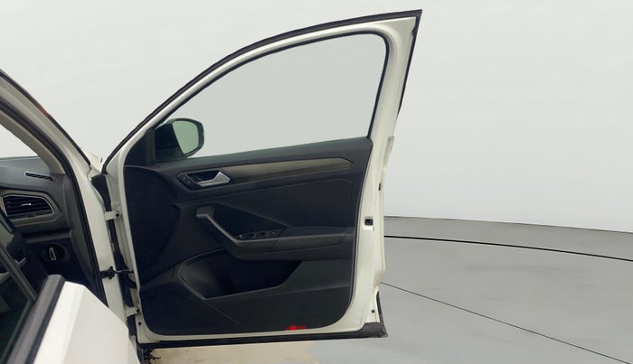 2019 Volkswagen T-ROC 1.5 TSI AT, Petrol, Automatic, 71,945 km, RHS Front Door