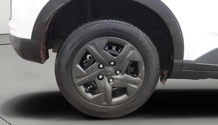 2024 Hyundai VENUE S(O) 1.2, Petrol, Manual, 23,423 km, Right Rear Wheel