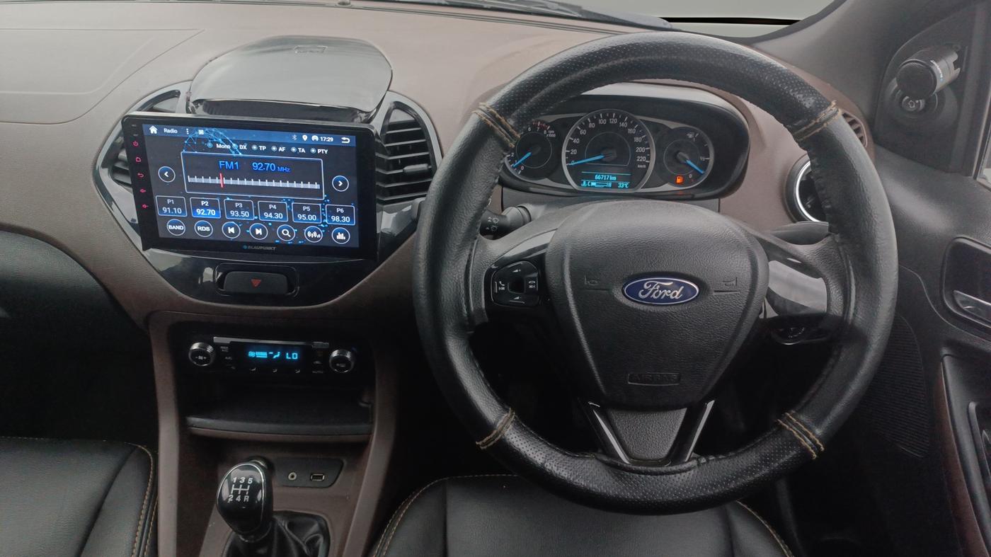 2018 Ford FREESTYLE TITANIUM 1.2 PETROL, Petrol, Manual, 66,716 km, Steering Wheel Close Up