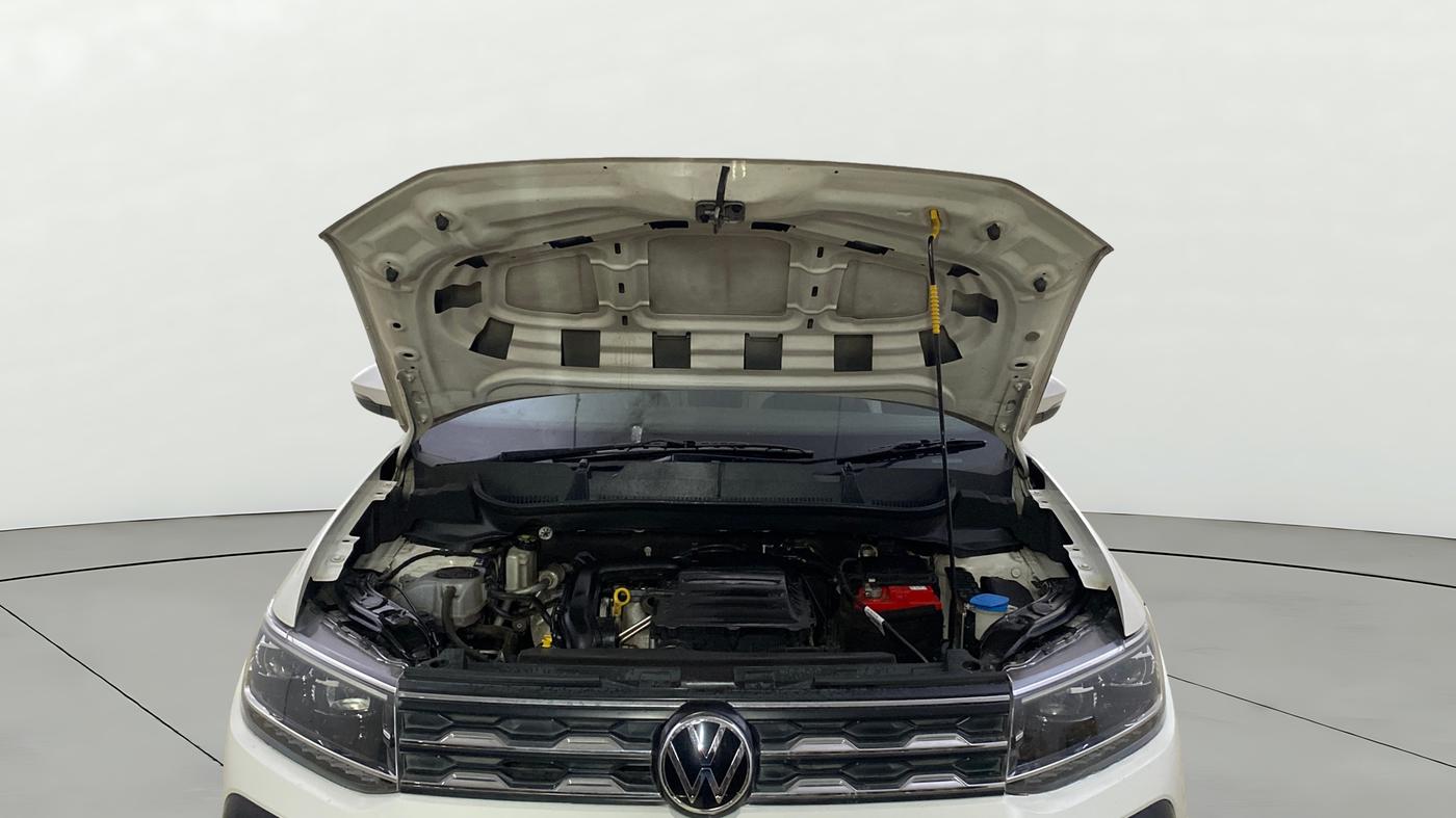 2022 Volkswagen TAIGUN TOPLINE 1.0 TSI AT, Petrol, Automatic, 38,551 km, Open Bonet