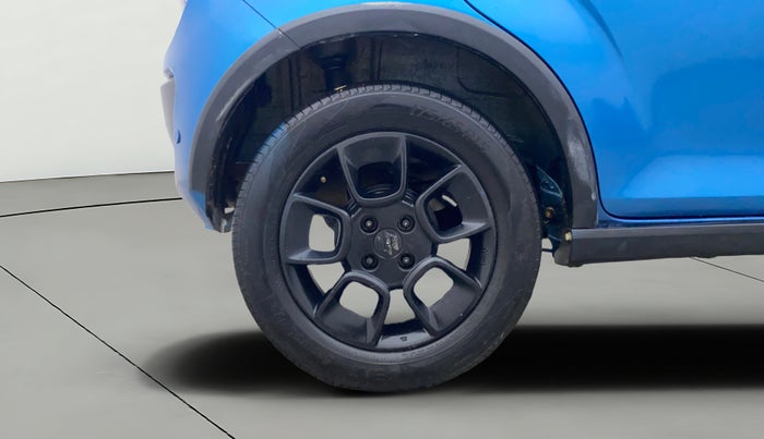 2017 Maruti IGNIS ZETA 1.2 AMT, Petrol, Automatic, 63,197 km, Right Rear Wheel