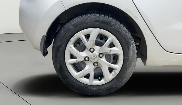 2017 Hyundai Grand i10 SPORTZ 1.2 KAPPA VTVT, Petrol, Manual, 87,298 km, Right Rear Wheel