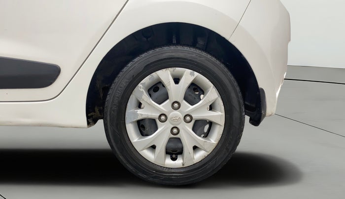 2014 Hyundai Grand i10 SPORTZ AT 1.2 KAPPA VTVT, Petrol, Automatic, 64,334 km, Left Rear Wheel