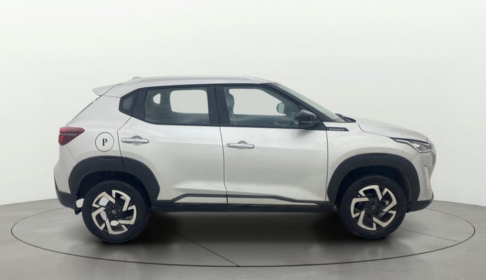 2022 Nissan MAGNITE XV MT, Petrol, Manual, 10,122 km, Right Side View