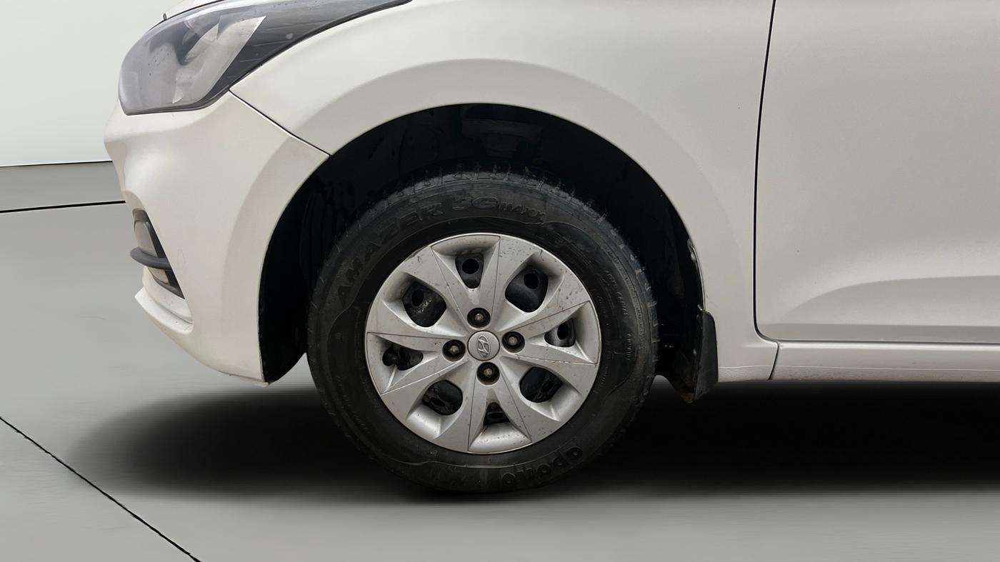 2018 Hyundai Elite i20 SPORTZ 1.2, Petrol, Manual, 37,174 km, Left Front Wheel