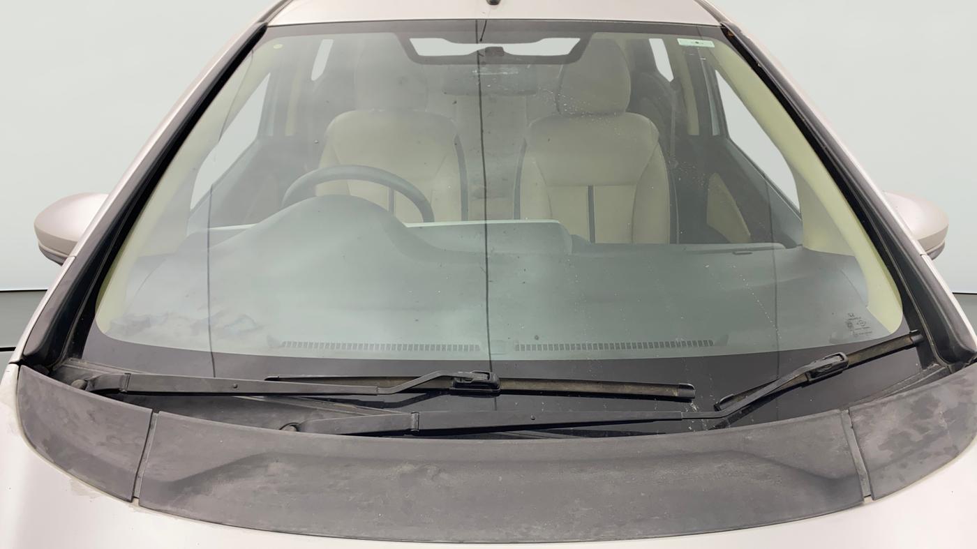 2015 Honda Jazz 1.5L I-DTEC V, Diesel, Manual, 97,739 km, Front Windshield