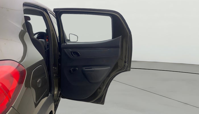 2016 Renault Kwid RXT 1.0 AMT, Petrol, Automatic, 52,846 km, RHS Rear Door