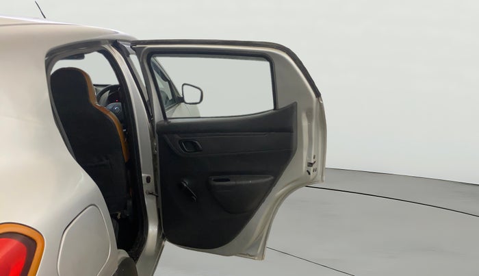 2016 Renault Kwid RXT 1.0, Petrol, Manual, 76,660 km, RHS Rear Door