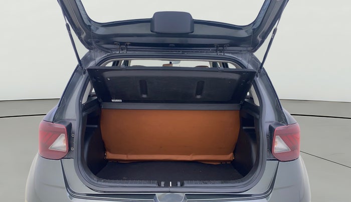 2020 Hyundai VENUE SX 1.0 TURBO IMT, Petrol, Manual, 72,272 km, Boot Open Zoomed View