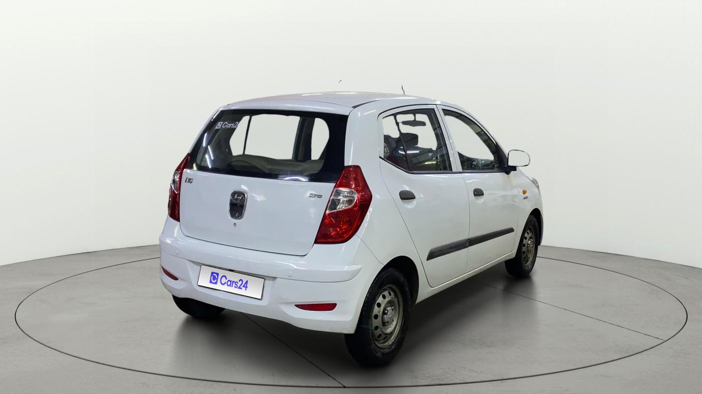 2013 Hyundai i10 ERA 1.1, Petrol, Manual, 1,03,603 km, Right Back Diagonal