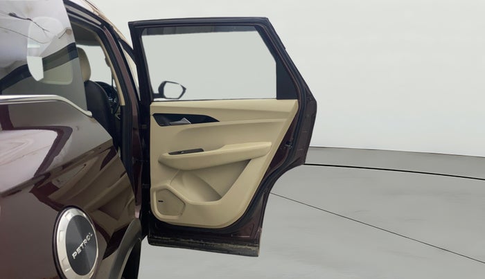 2022 MG HECTOR SHARP 1.5 PETROL CVT, Petrol, Automatic, 24,061 km, RHS Rear Door