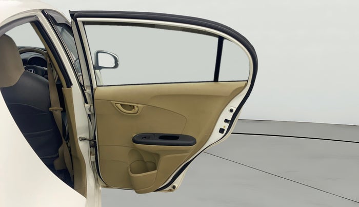 2015 Honda Amaze 1.2L I-VTEC SX, Petrol, Manual, 1,43,226 km, RHS Rear Door