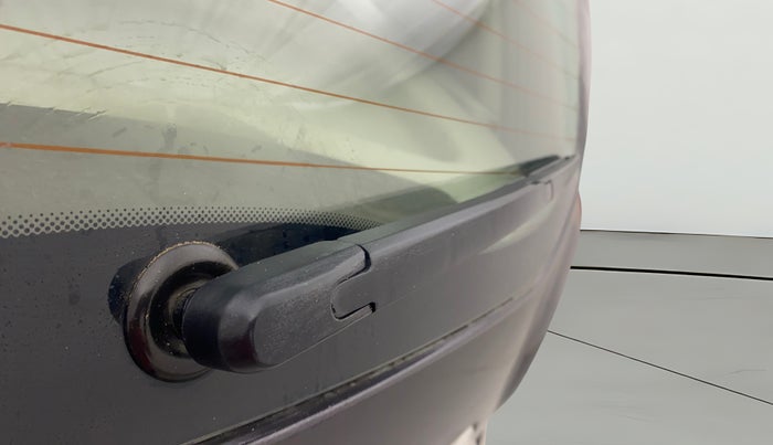 2017 Renault Duster 110 PS RXZ 4X2 AMT DIESEL, Diesel, Automatic, 27,538 km, Rear Wiper