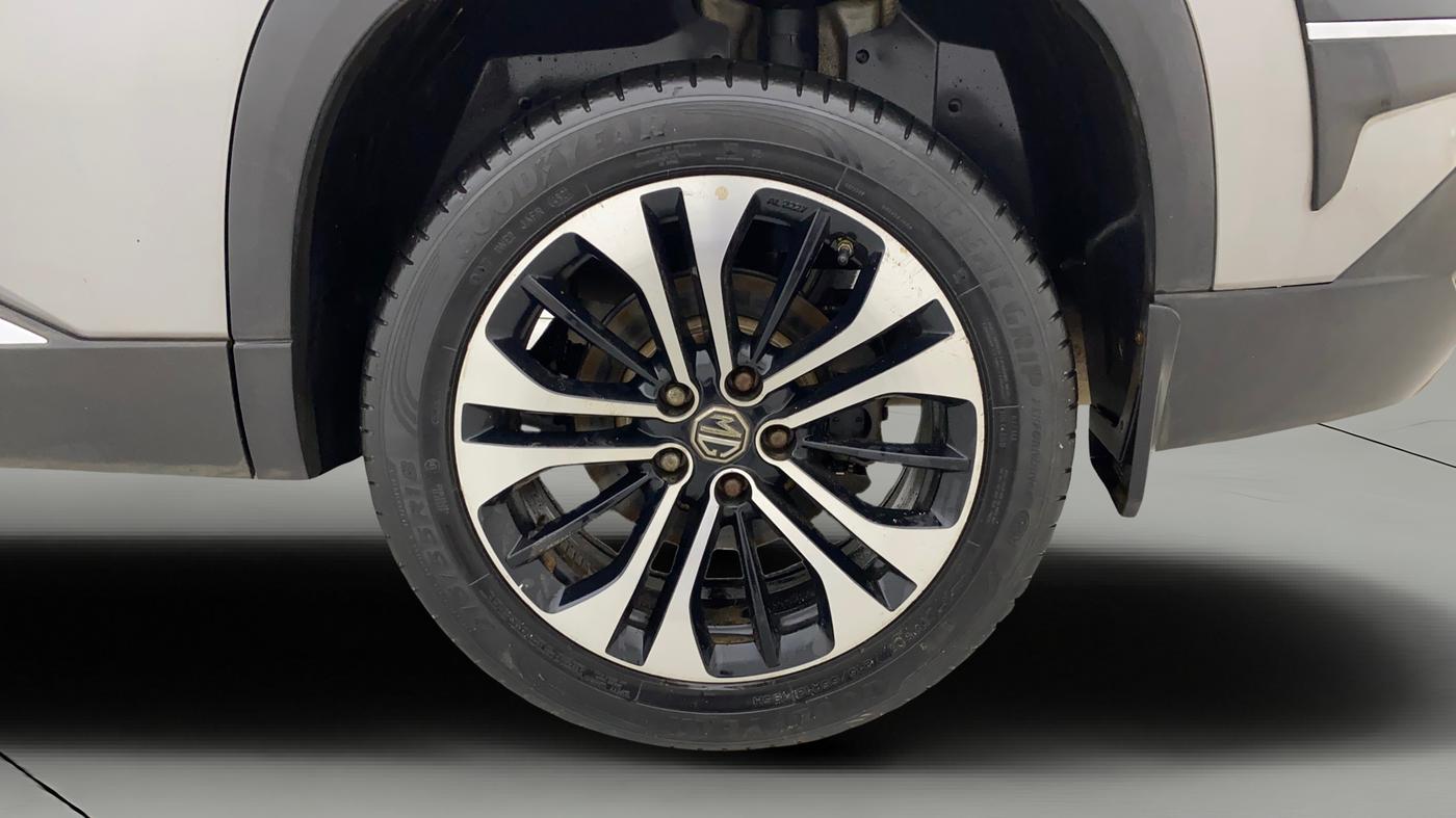 2021 MG HECTOR SHARP HYBRID 1.5 PETROL, Petrol, Manual, 40,632 km, Left Rear Wheel