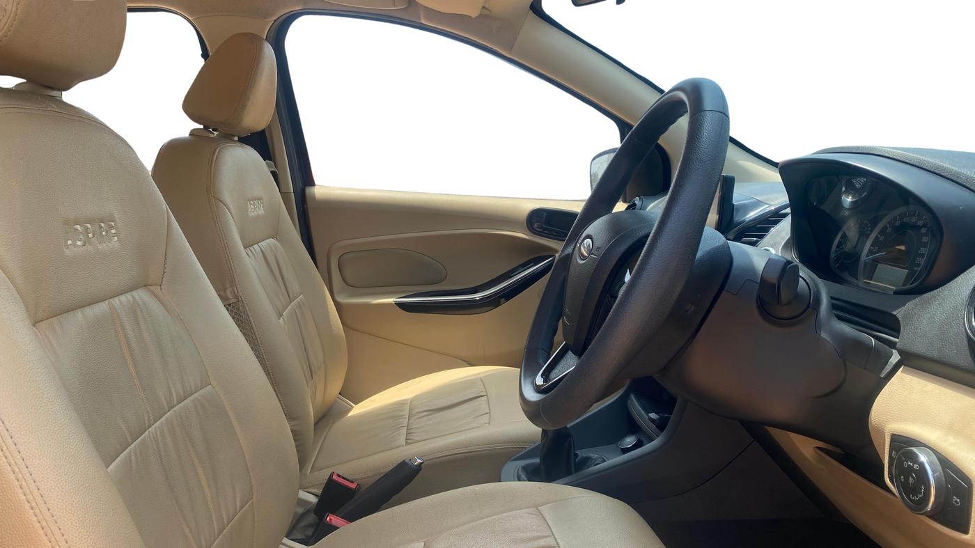 2021 Ford Figo Aspire TITANIUM 1.2 PETROL, Petrol, Manual, 36,751 km, Right Side Front Door Cabin