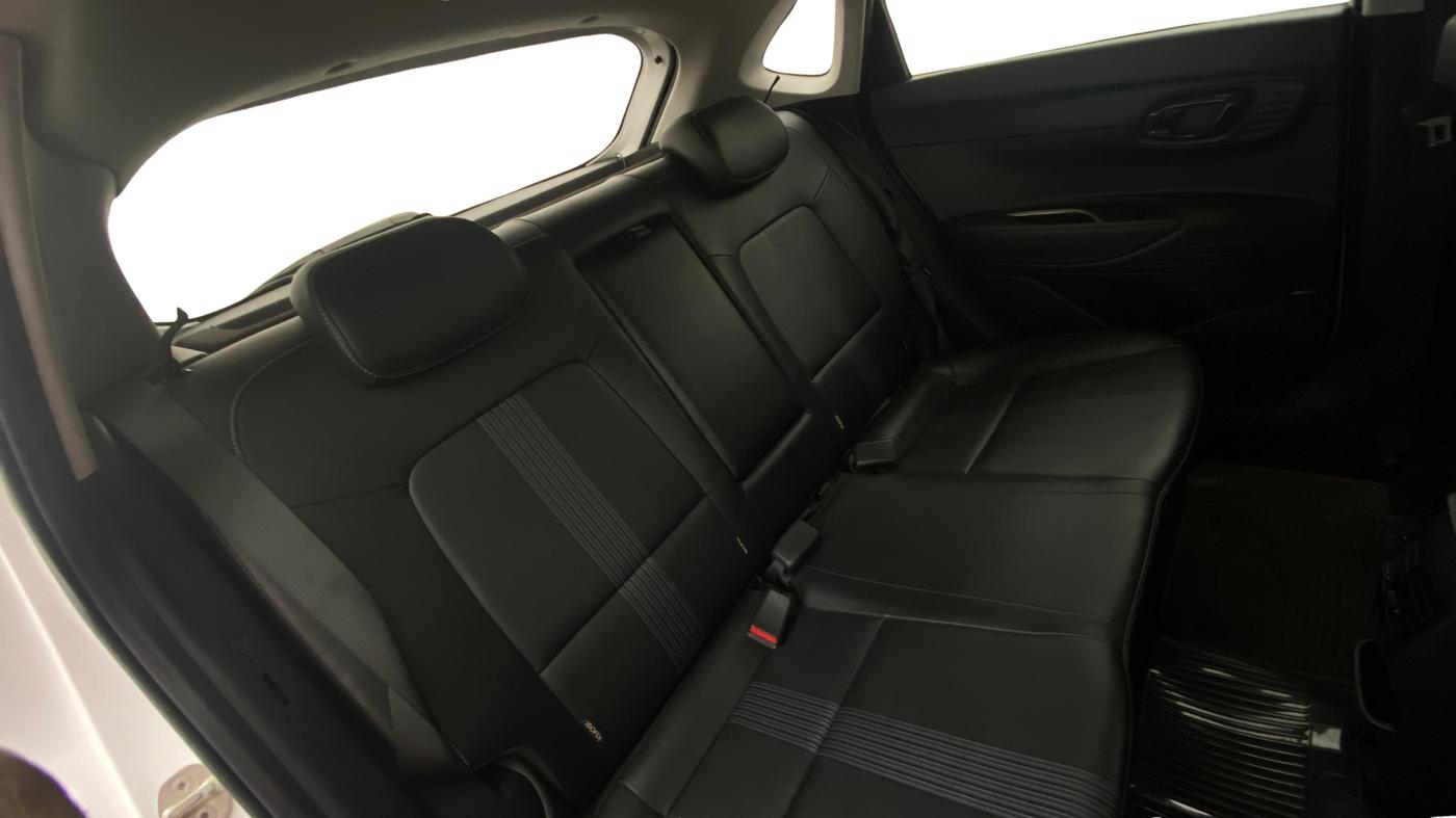 2021 Hyundai NEW I20 ASTA (O) 1.0 TURBO GDI DCT, Petrol, Automatic, 8,988 km, Right Side Rear Door Cabin