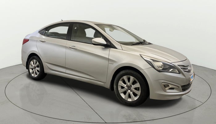 2015 Hyundai Verna FLUIDIC 4S 1.6 VTVT S, Petrol, Manual, 79,966 km, Right Front Diagonal