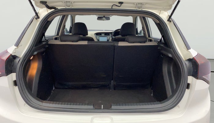 2017 Hyundai Elite i20 ASTA 1.2 (O), Petrol, Manual, 52,163 km, Boot Open Zoomed View