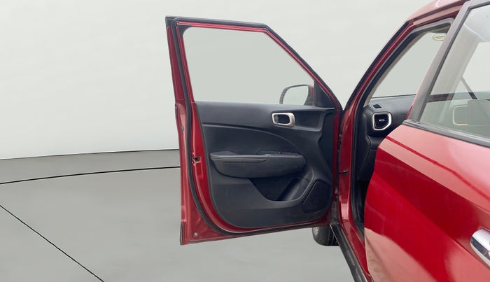 2019 Hyundai VENUE SX(O) 1.4 CRDI, Diesel, Manual, 67,145 km, LHS Front Door