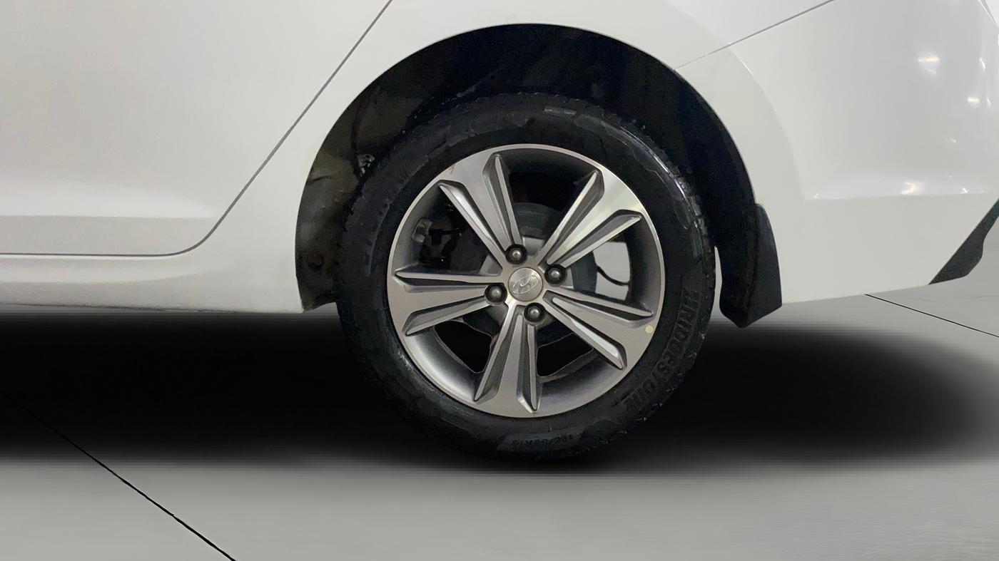 2020 Hyundai Verna 1.6 VTVT SX, Petrol, Manual, 84,553 km, Left Rear Wheel