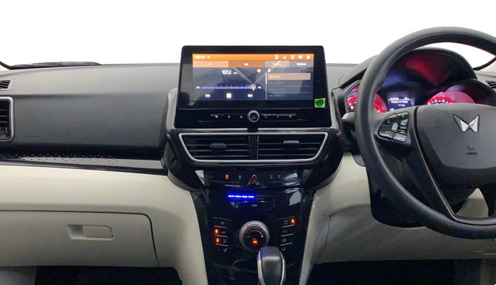 2024 Mahindra XUV 3XO MX3 1.2 L TCMPFI AT, Petrol, Automatic, 2,214 km, Air Conditioner