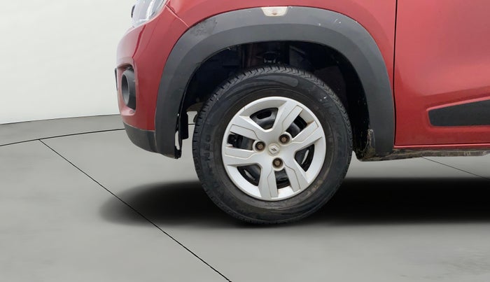 2017 Renault Kwid RXT 0.8, Petrol, Manual, 33,767 km, Left Front Wheel