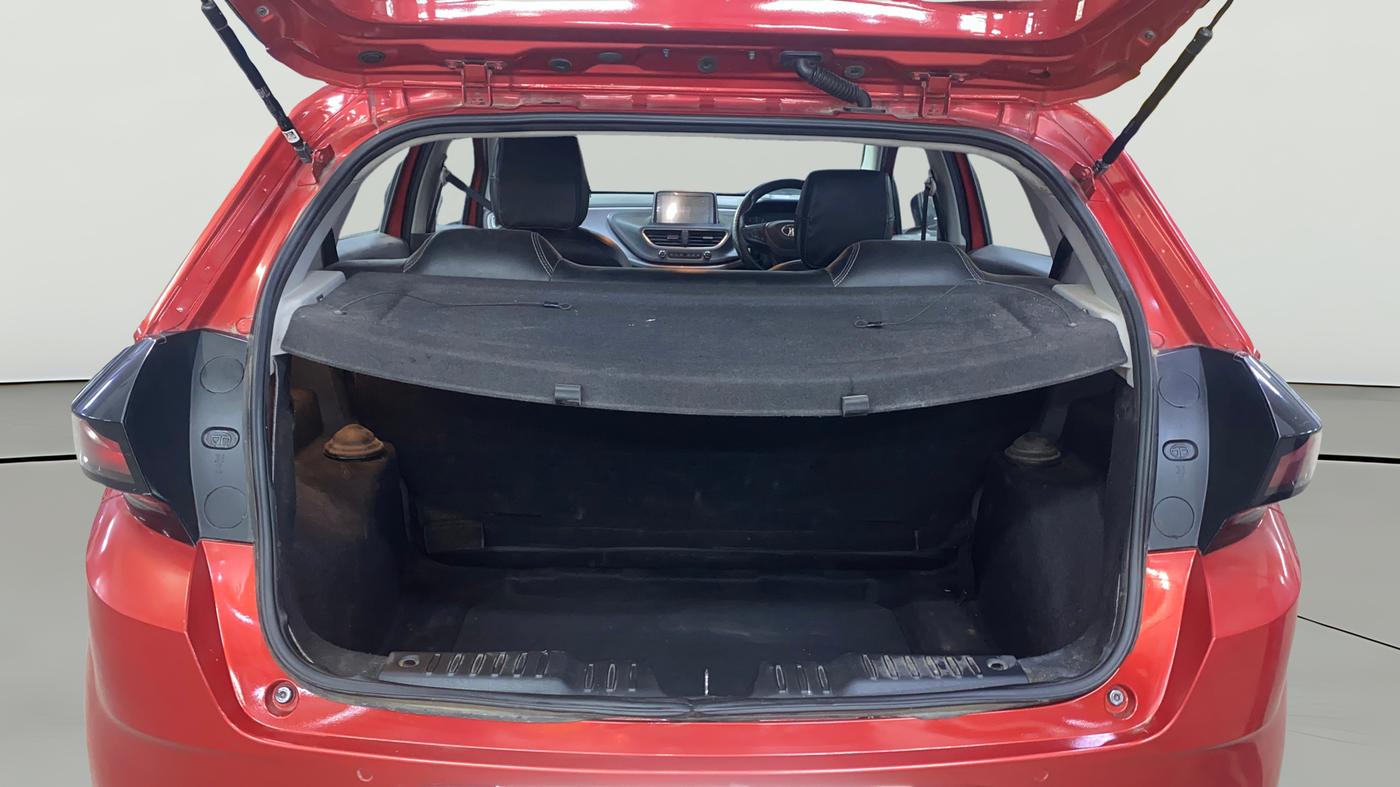 2020 Tata ALTROZ XT PETROL, Petrol, Manual, 68,396 km, Boot Open Zoomed View