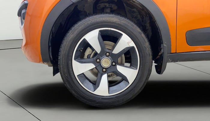 2018 Tata NEXON XZA PLUS PETROL DUAL TONE, Petrol, Automatic, 76,932 km, Left Front Wheel