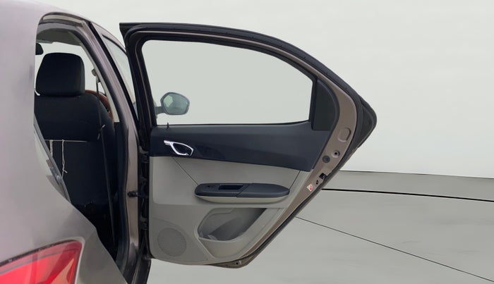 2019 Tata Tiago XZ PLUS PETROL, Petrol, Manual, 67,378 km, RHS Rear Door