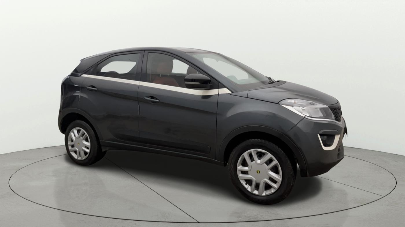 2019 Tata NEXON XM PETROL, Petrol, Manual, 70,091 km, Right Front Diagonal