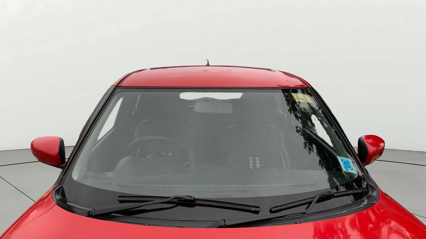 2020 Maruti Swift VXI, Petrol, Manual, 46,854 km, Front Windshield