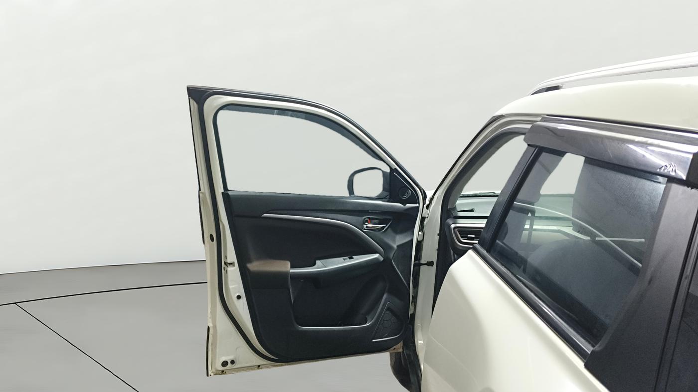 2024 Maruti BREZZA ZXI S-CNG, CNG, Manual, 29,170 km, LHS Front Door