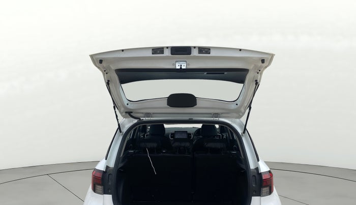 2023 Hyundai VENUE S 1.2, Petrol, Manual, 22,139 km, Boot Door Open