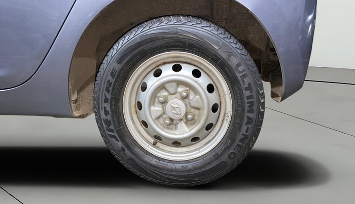 2017 Hyundai Eon ERA +, Petrol, Manual, 40,052 km, Left Rear Wheel