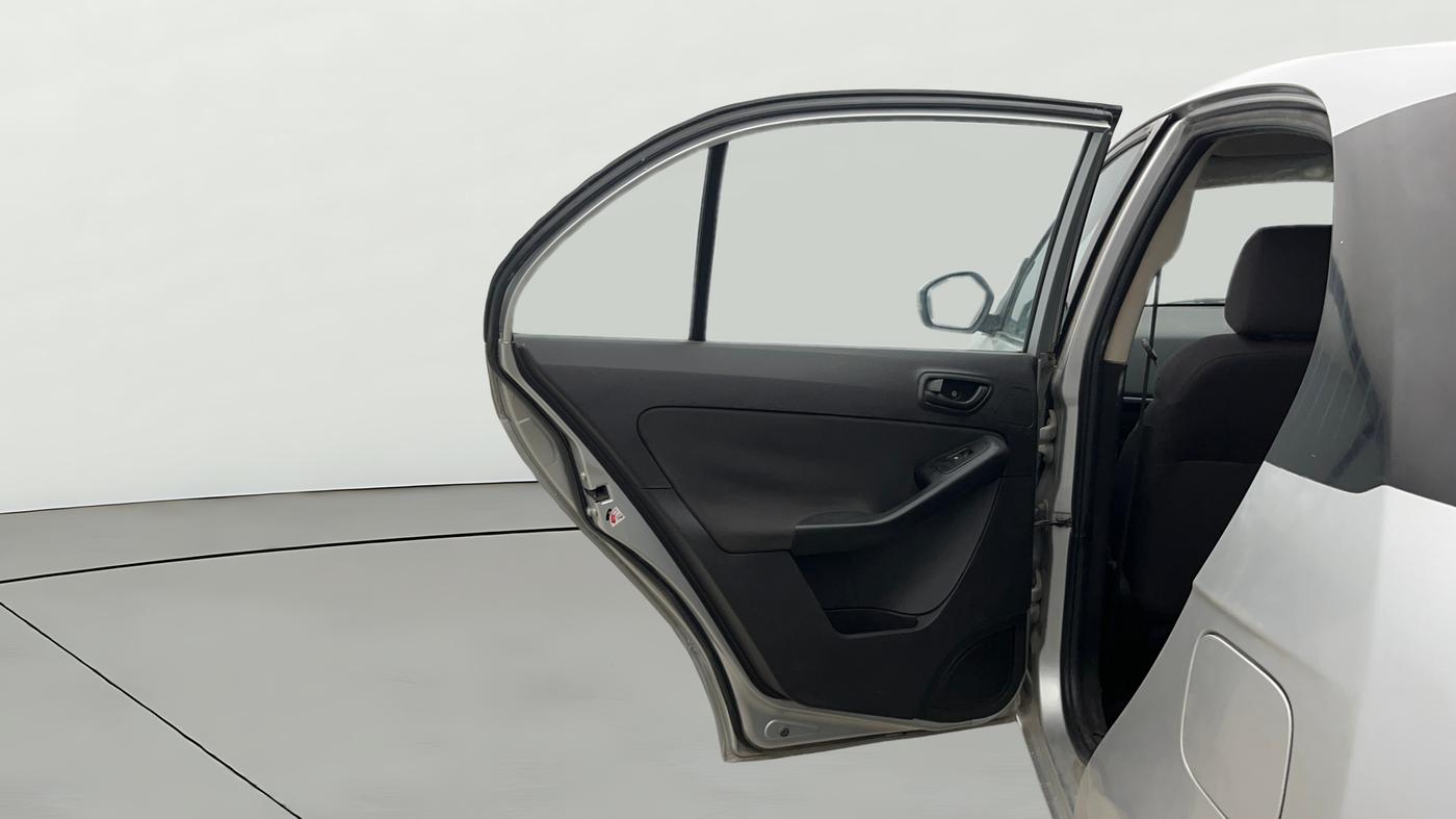 2015 Tata Bolt XM REVOTRON, Petrol, Manual, 77,280 km, LHS Rear Door