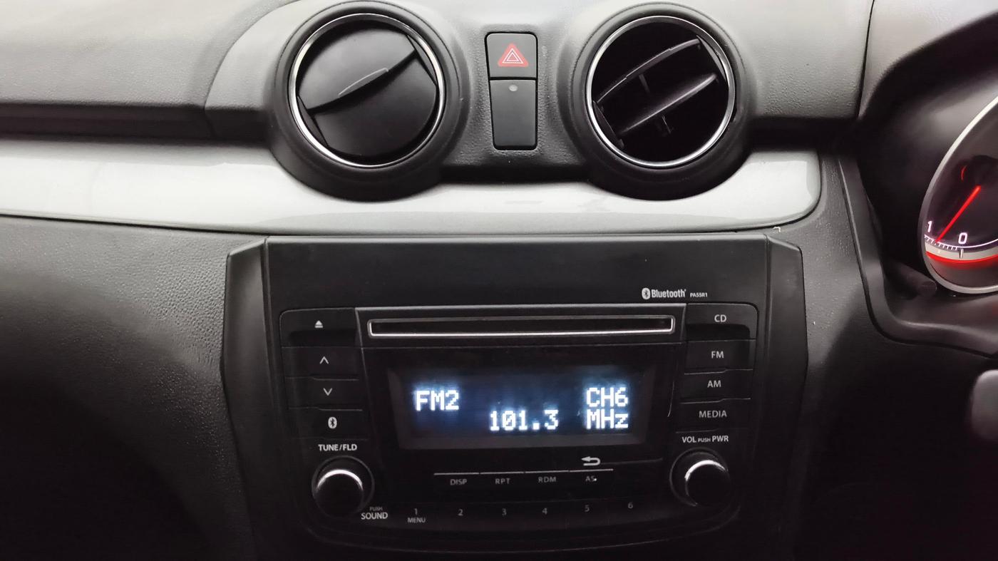 2019 Maruti Swift VXI, Petrol, Manual, 37,061 km, Air Conditioner