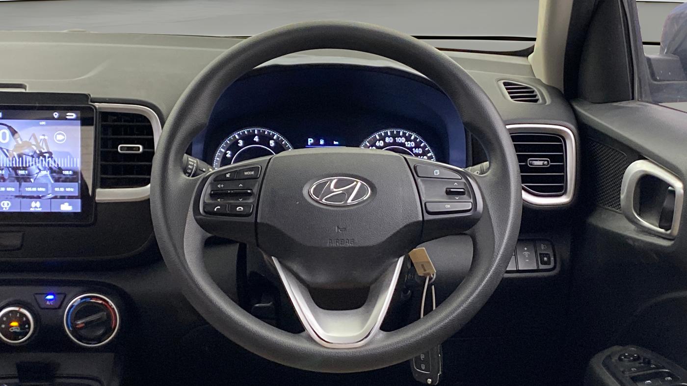 2022 Hyundai VENUE S (O) 1.0 Turbo Petrol DCT, Petrol, Automatic, 27,906 km, Steering Wheel Close Up
