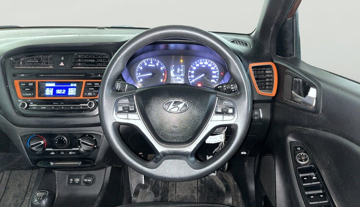 2015 Hyundai i20 Active 1.2 S, Petrol, Manual, 74,842 km, Steering Wheel Close Up